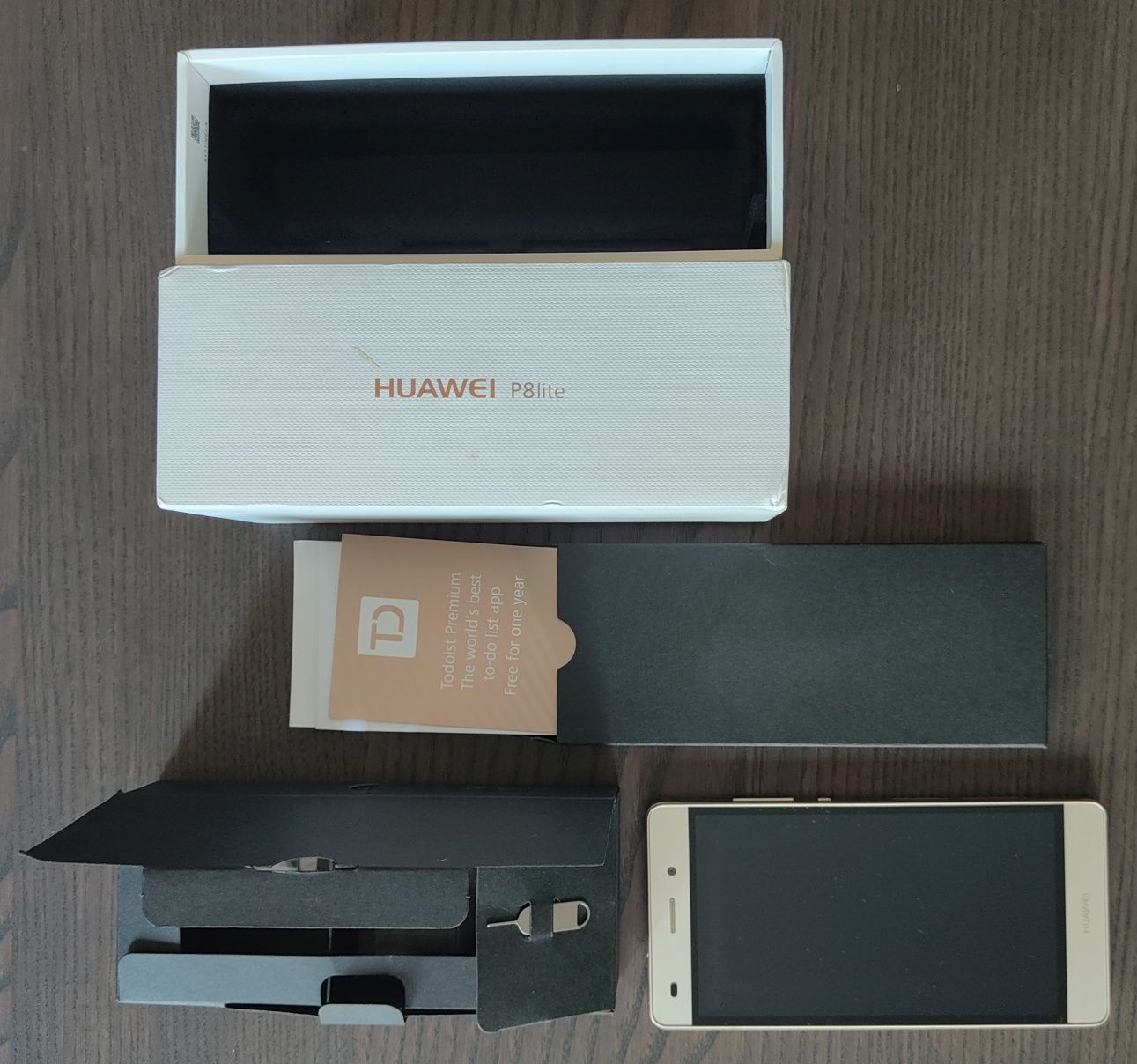 Huawei P8 lite (dourado)