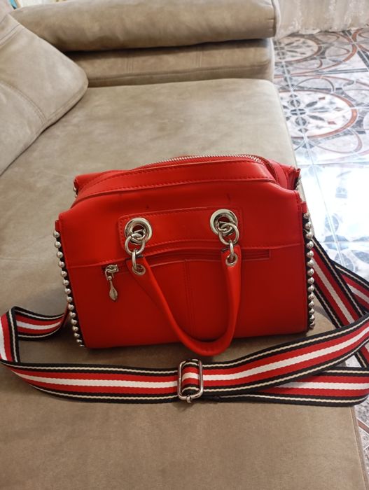 Продам сумку в гарному стані