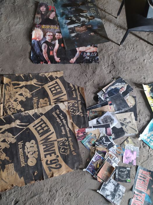 Вирізки з футболок рок