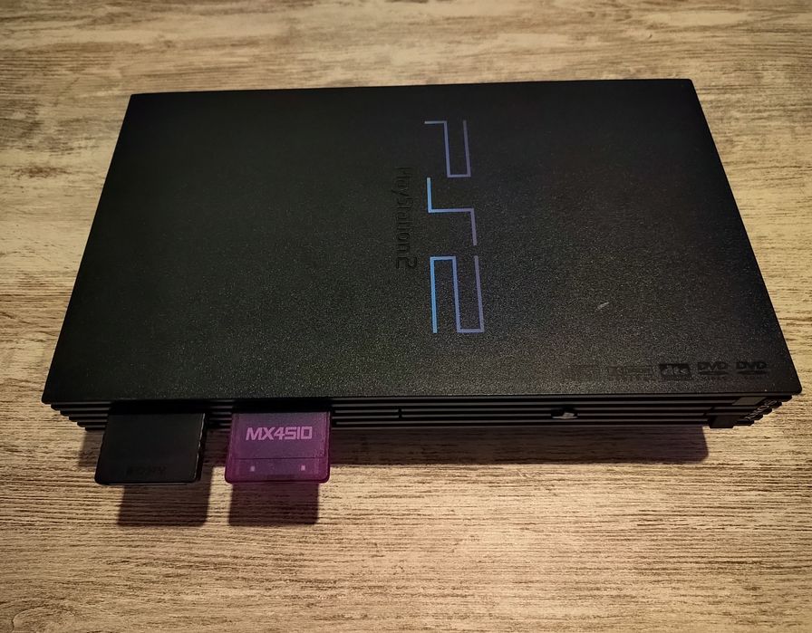 Vendo Ps2 desbloqueada