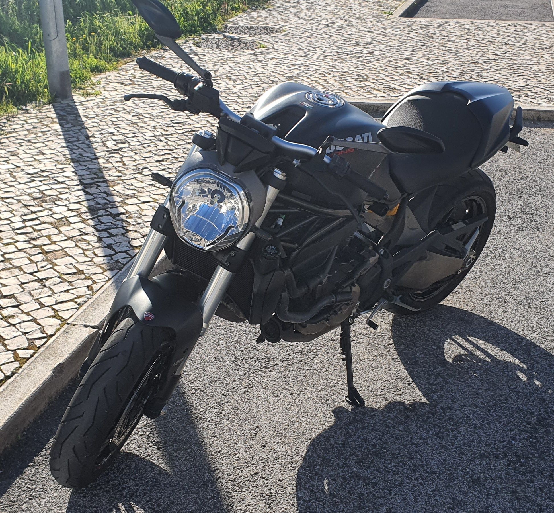 Ducati Monster 821