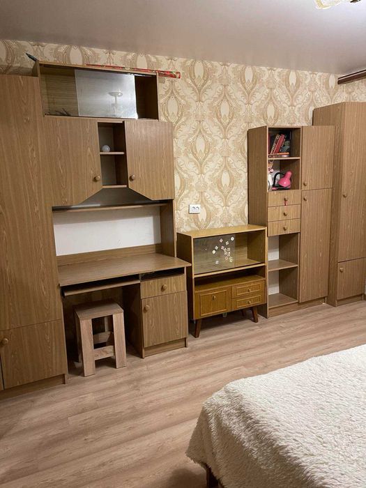 1к квартира м. Защитников Украины ул. Бр. Потемкин.