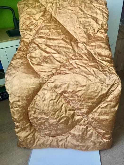 Тепла зимова напівпухова полуторна ковдра часів СРСР 205*140 см/1989 р