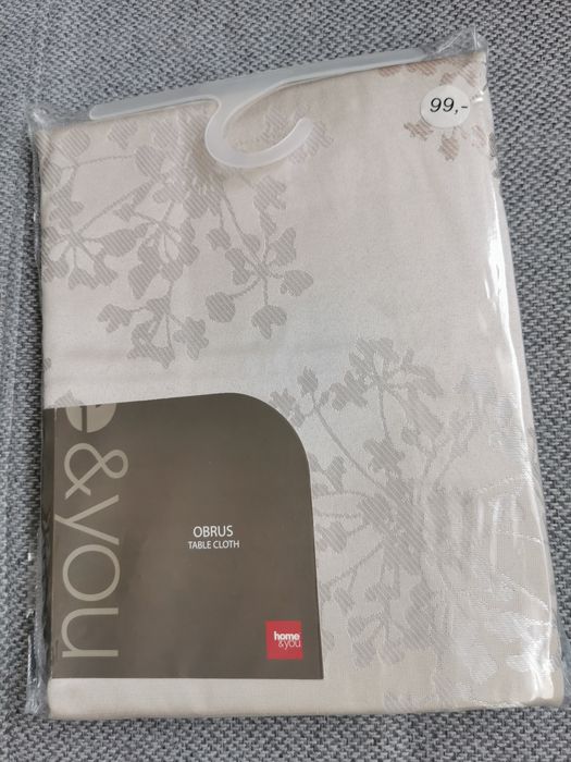 Home and you / Home & You nowy obrus