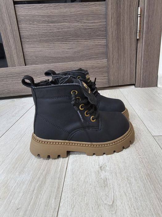 Дитячі черевики,  взуття дитяче