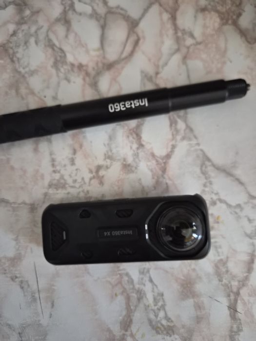 Camera Insta 360 x4