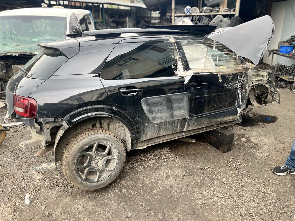 Розборка Citroen cactus c4 Розбірка Запчастини Разборка Запчасти