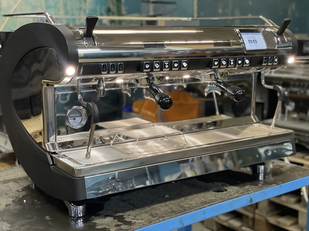 Кофемашина Nuova Simonelli Aurelia Wave T3 2GR