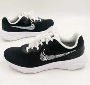 Buty W Nike Revolution 6 unisex R.39 NI71L