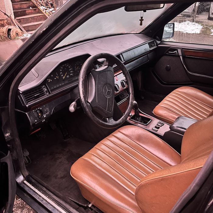 Mersedes-benz e-class w124 2.0