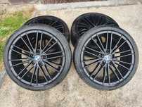 Felgi 18 cali BMW styling 5x120 wielosezonowe