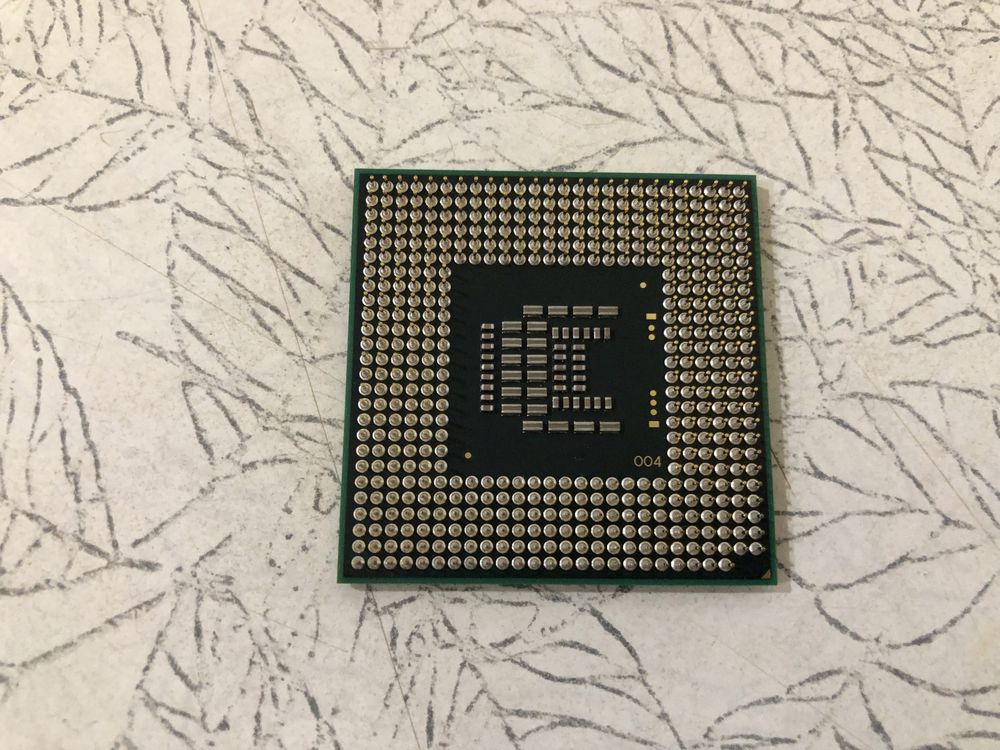 Процессор Intel Core 2 Duo P8400 2.26GHz 3MB Socket P