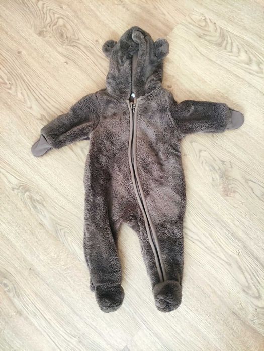 Kombinezon niemowlęcy