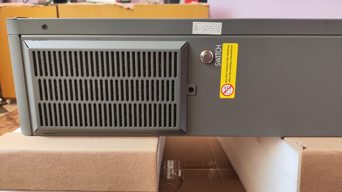 Гибридный инвертор Anern AN-SCI-EVO-8200, 48 В, 8200 Вт (бесперебойник