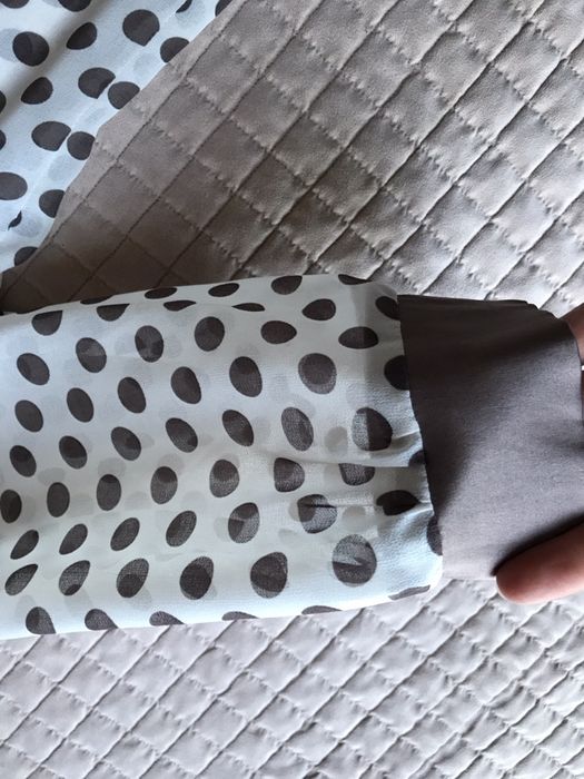 Piękny elegancki komplet damski marynarka spodnie spódnica bluzka 42