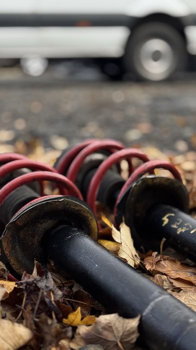 Передні Стойки Стійки БМВ Е39 стійки пружини стойки бмв е39 Шрот BMW