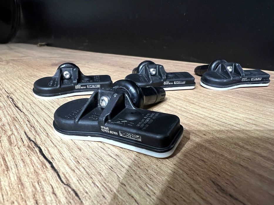 Czujniki ciśnienia opon powietrza Hyundai^ KIA^ Nowe^ TPMS 52933-B2100