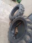 Sprzedam opony do ursusa c328 i c330