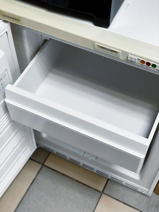 Морозилка на кошиках Liebherr