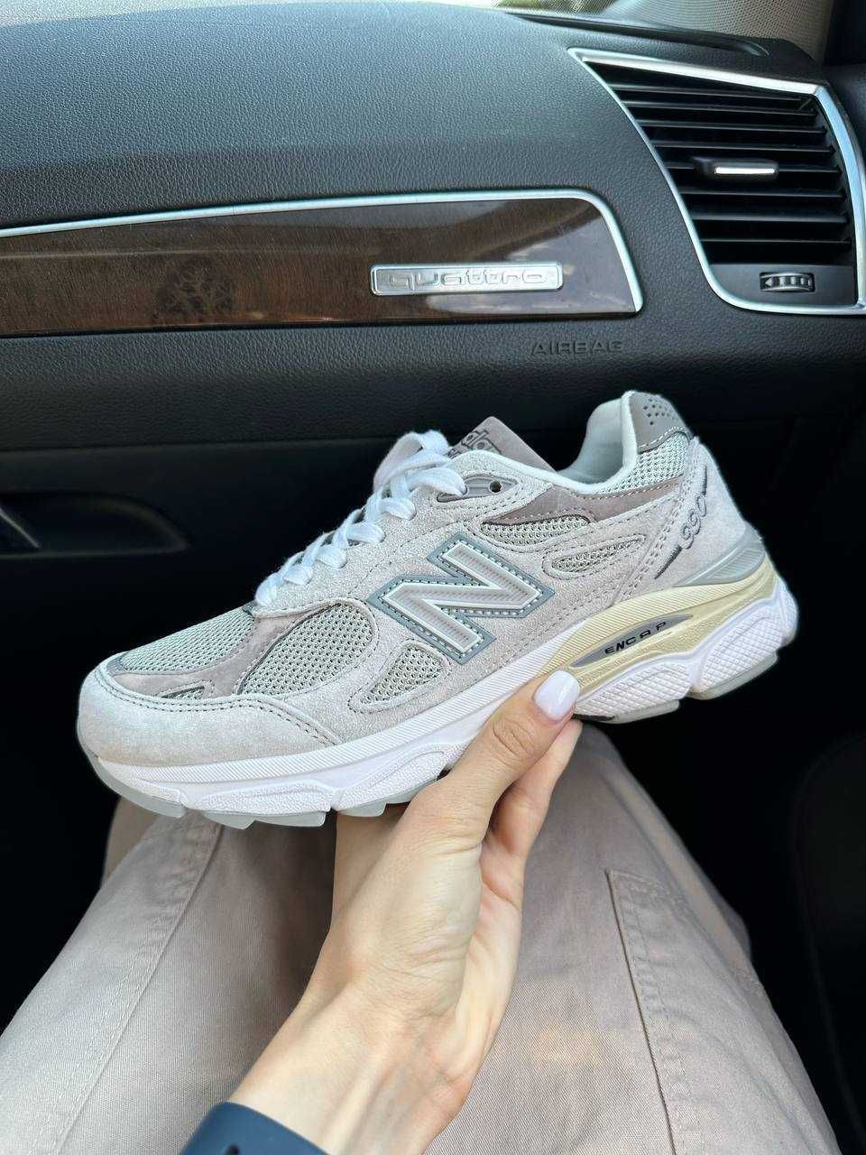 Чоловічі кросівки New Balance 990 V4 сірий NB0046 ТОПЧИК