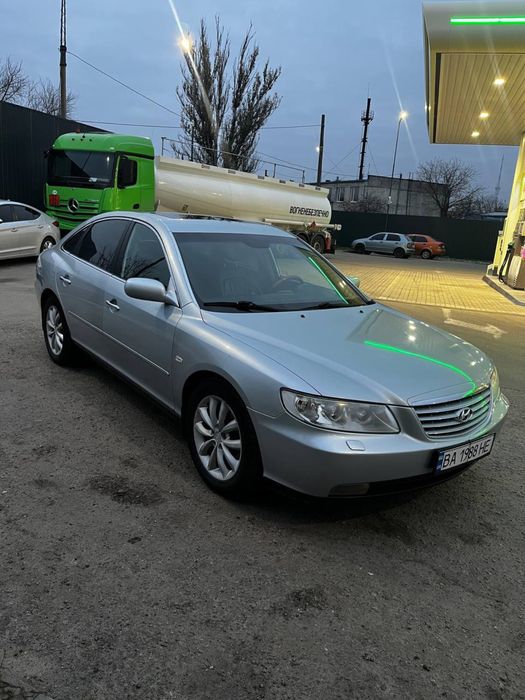 Хюндай grandeur 3.3  v 6