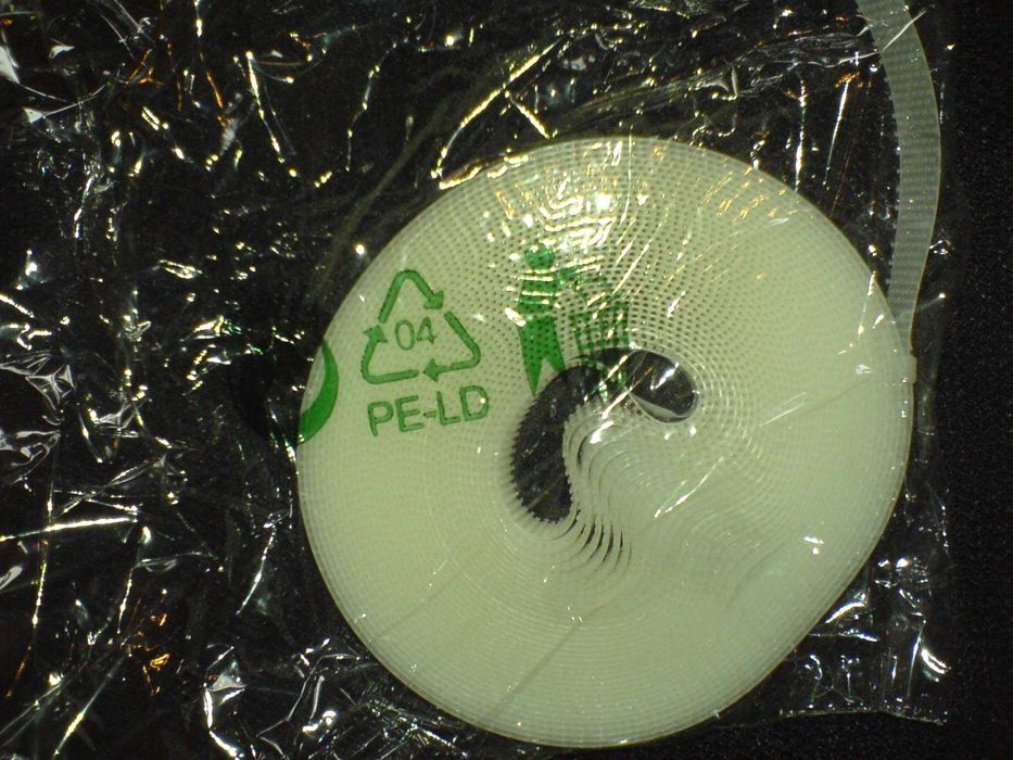 Siatka Na Okno Zabezpieczająca przed Owadami Czarna130x150 rzep NOWA