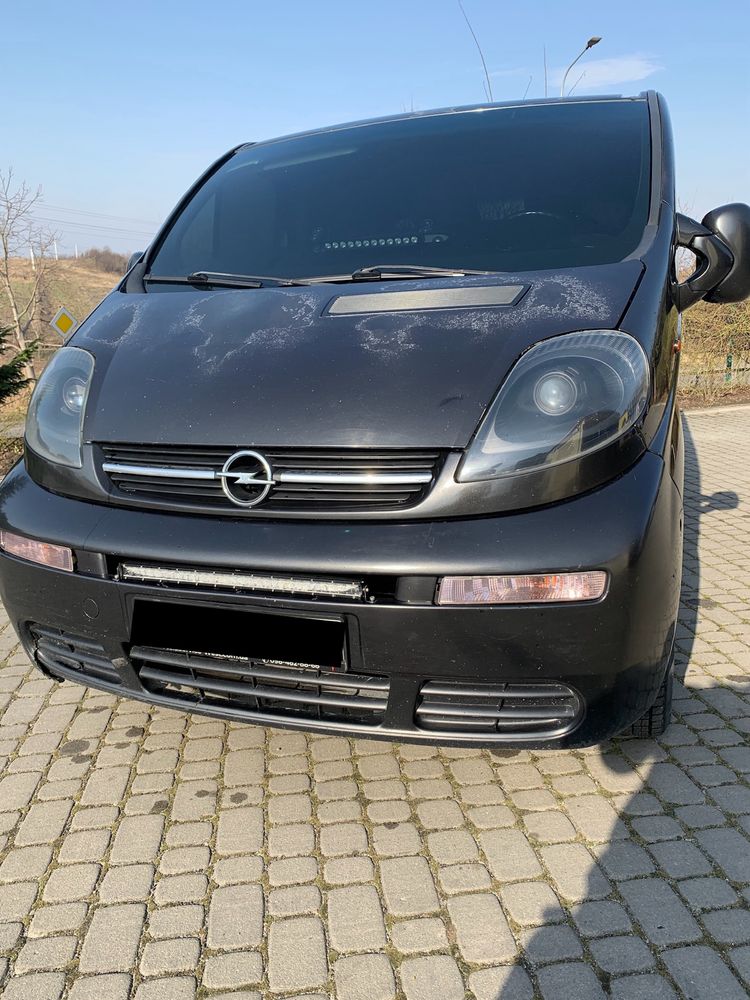 Opel vivaro 2003 рік maxi