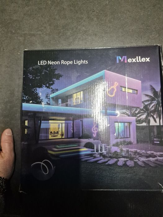 de luzes de néon LED Mexllex. 2 rolos de 15+15 .30 metros