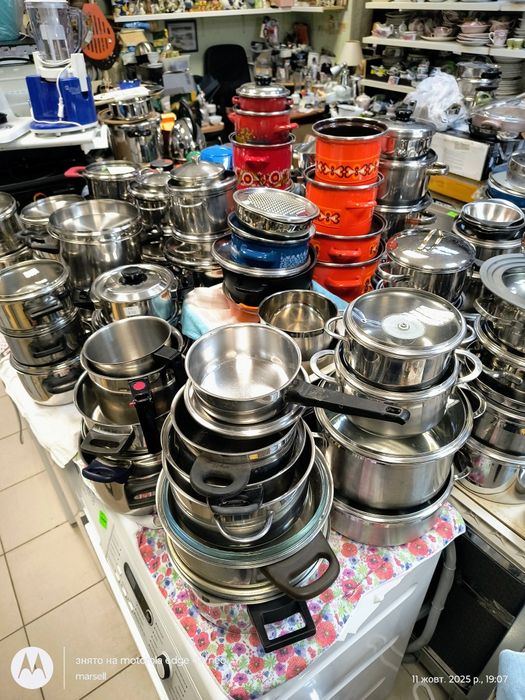 Кастрюля з нержавіючої сталі для газової  електро та індукційної плити