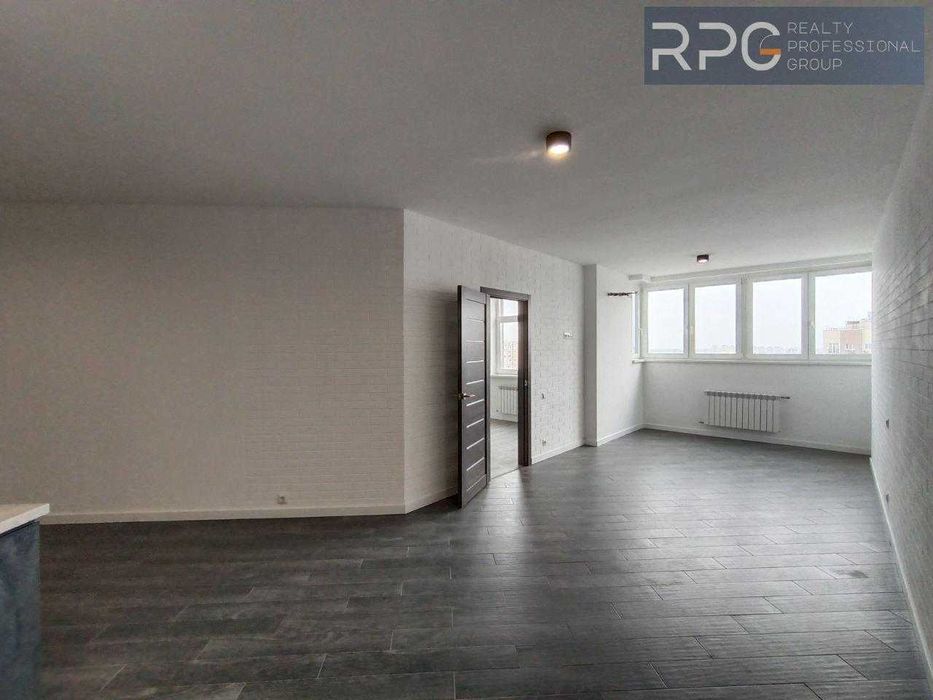 Продаж 1-к квартири в ЖК Русанівська Гавань 62 кв.м з ремонтом