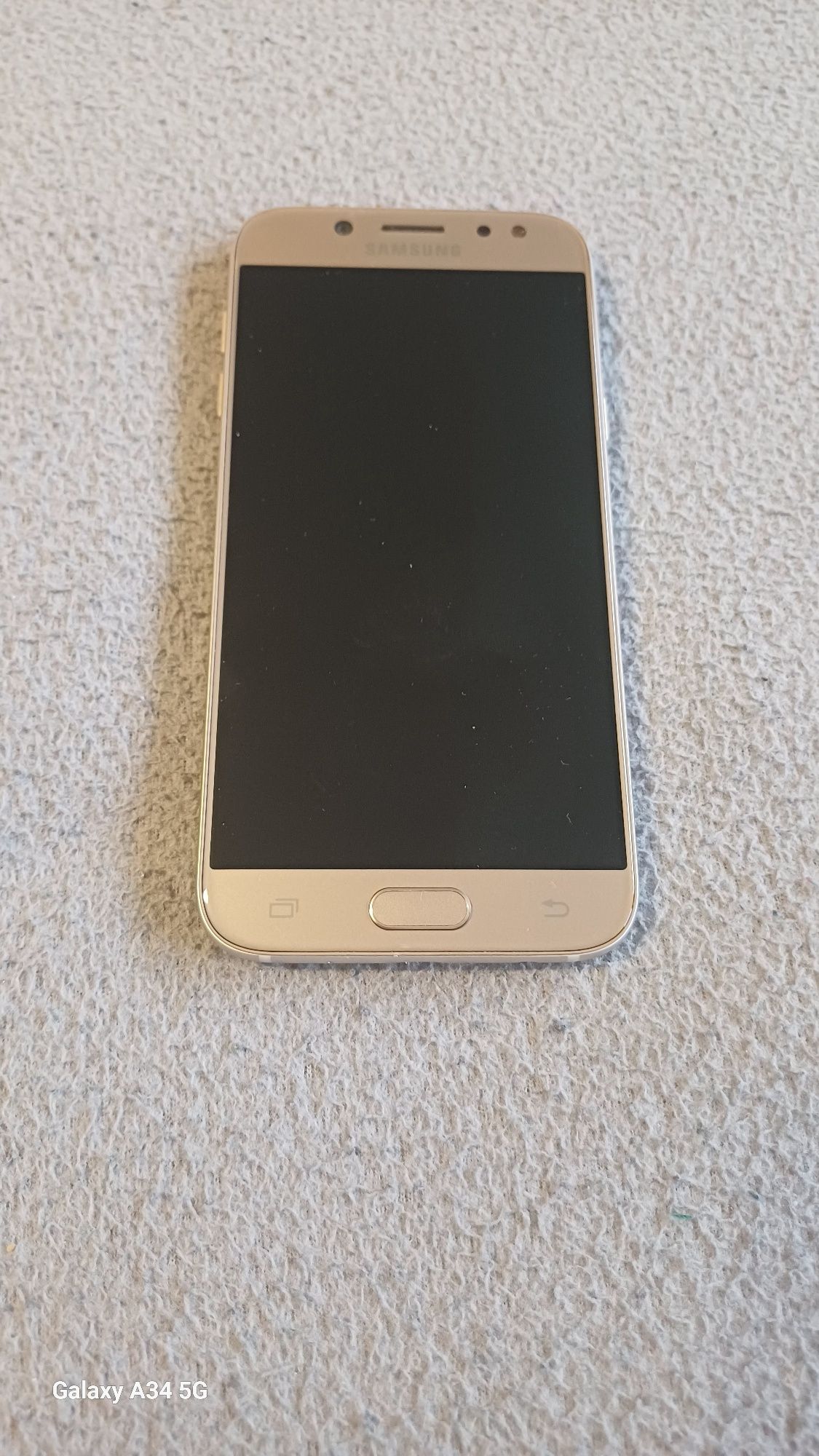 Telefon na części J5