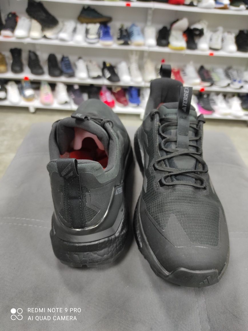 ОРИГІНАЛ 100% Кросівки Adidas Terrex Free Hiker 2.0 Low Gore-Tex 46