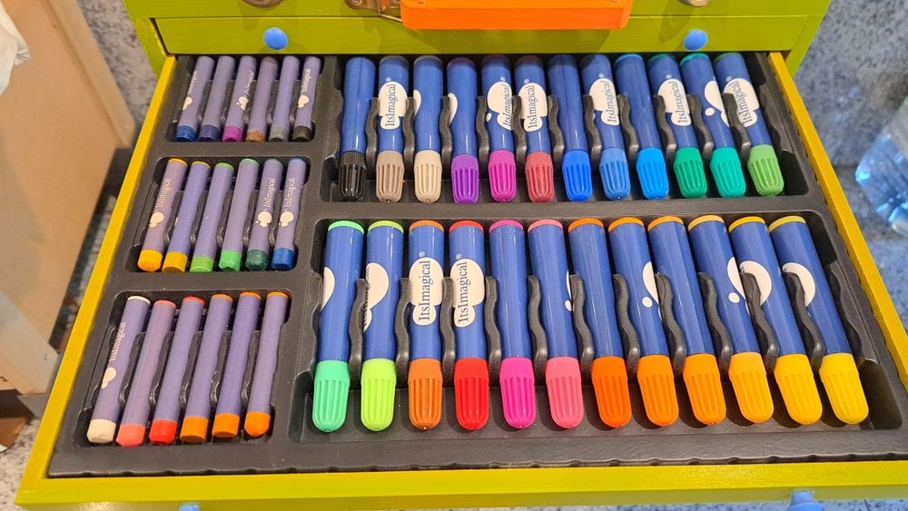 Mala Kit Gigante de Colorir e Pintar Criança Imaginarium (Como nova)