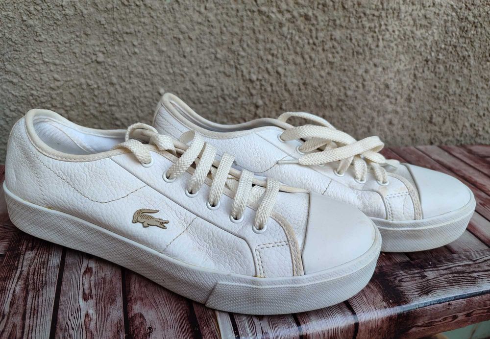 Жіночі шкіряні кеди Lacoste р.40