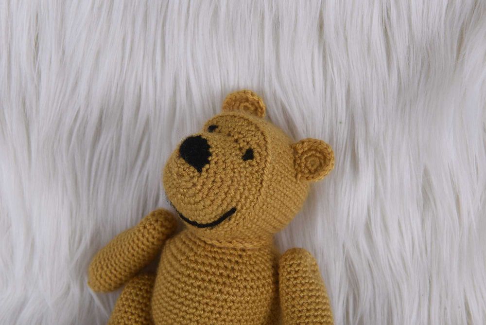 Kubuś Puchatek Miś na szydełku zabawka dla dziecka