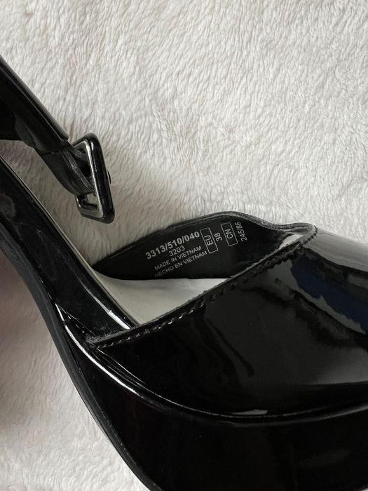 Босоножки Zara 38