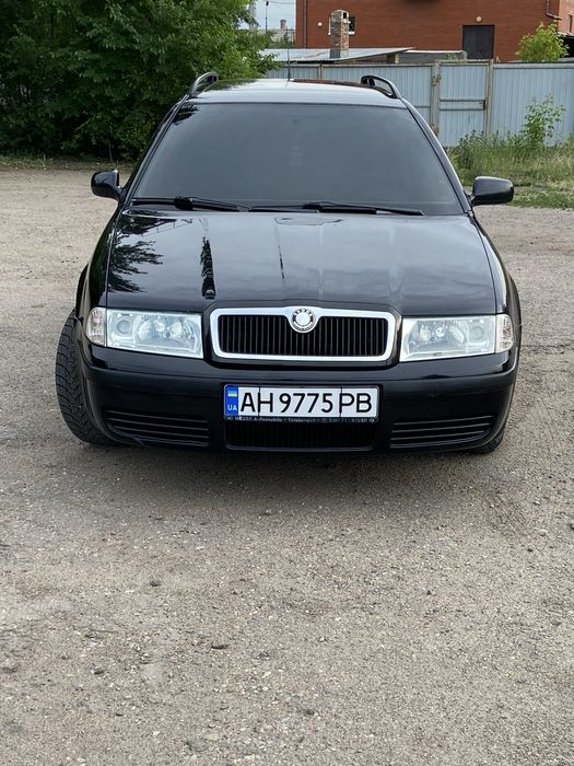 Продам Шкоду тур 1.6