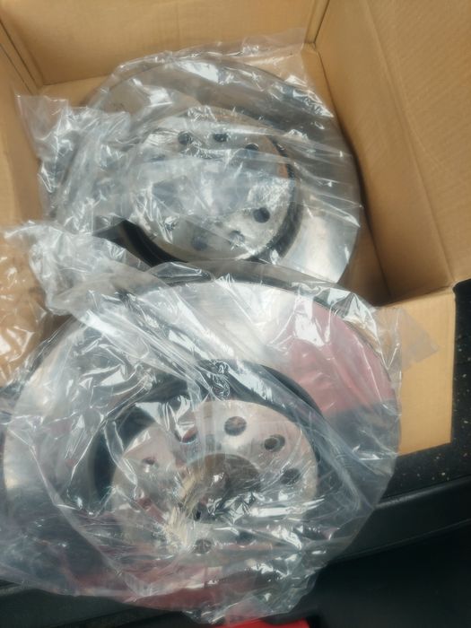 Nowe tarcze I klocki TRW Grupa VAG 312 mm