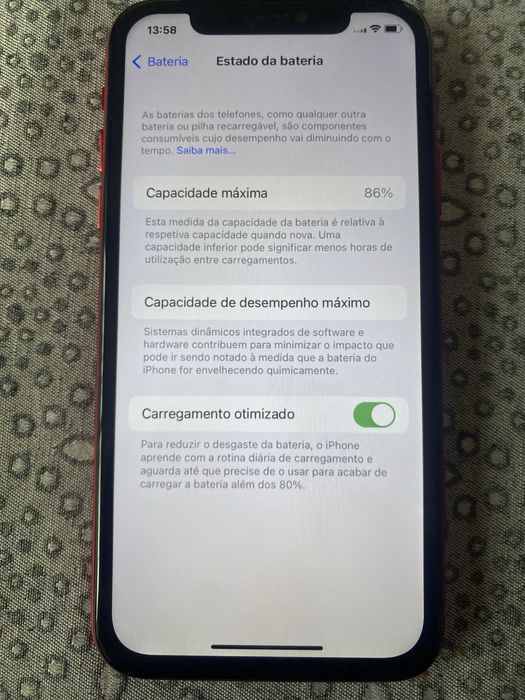 Iphone 11 Red product