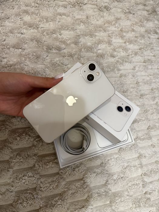 iPhone 13 білий 128 гб