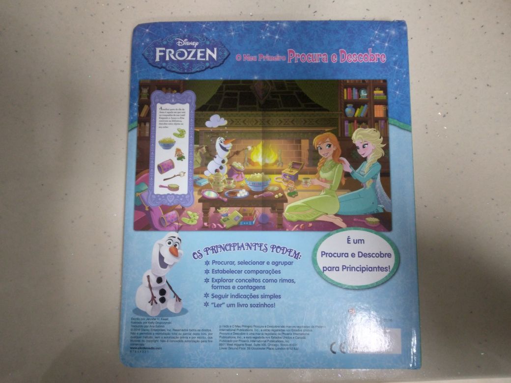 Livro da "Frozen"