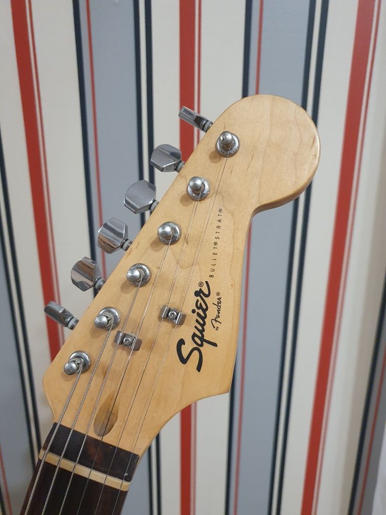 Squier Bullet Strat