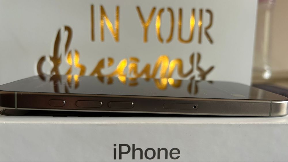 iPhone 16 Pro - Titanium Natural 128GB