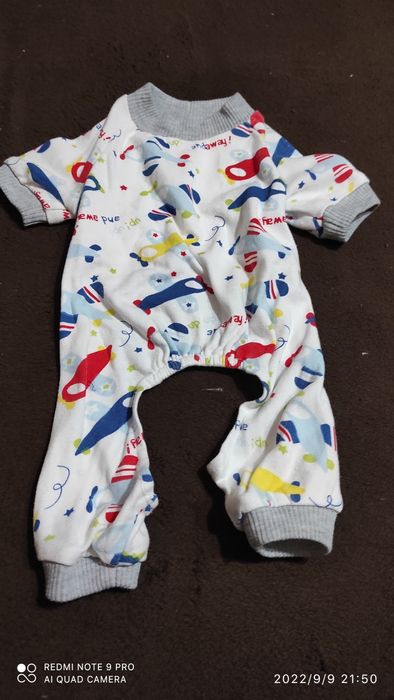 Одяг   для   собачок двох видів