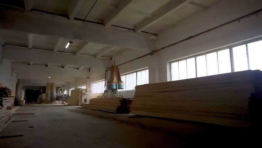 Продаж Комплексу для промислових потреб з обладнанням та адмін приміщ