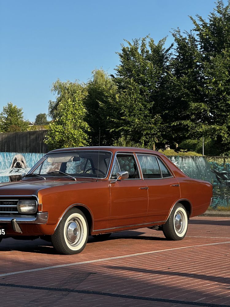 Opel rekord 1900 a gasolina