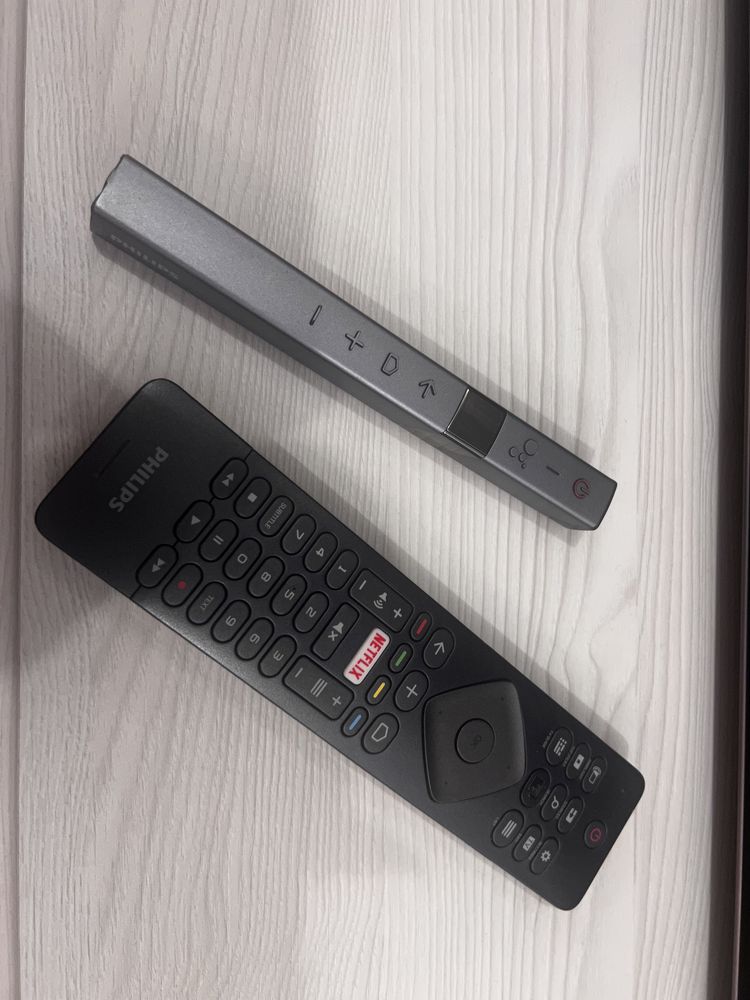 Телевізор Philips 65OLED803/12