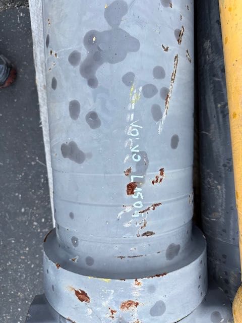 volvo l 220 e komplet siłowników hydraulicznych