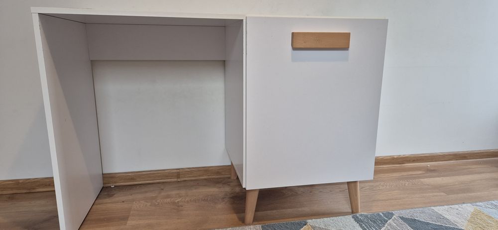 Biurko loft białe