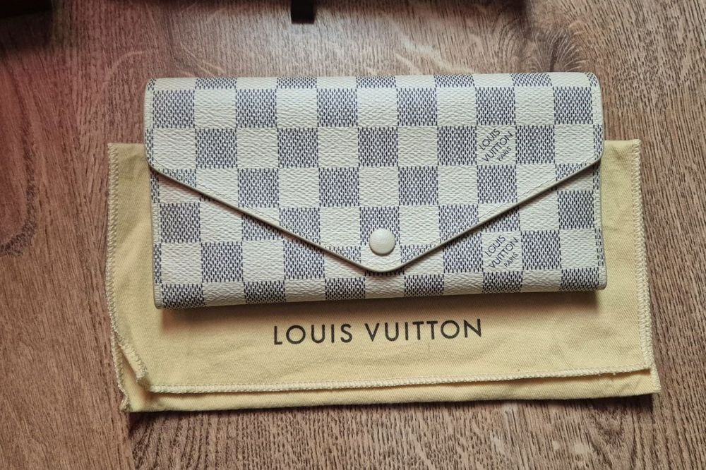 Новый кошелек Louis Vuitton
